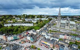 Modern Penthouse Apartment In Cobh Town